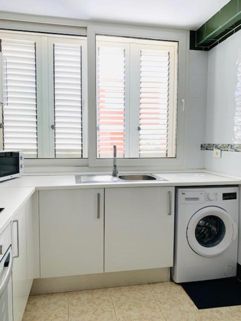 Apartamentos Playa Centro Benicàssim Zewnętrze zdjęcie